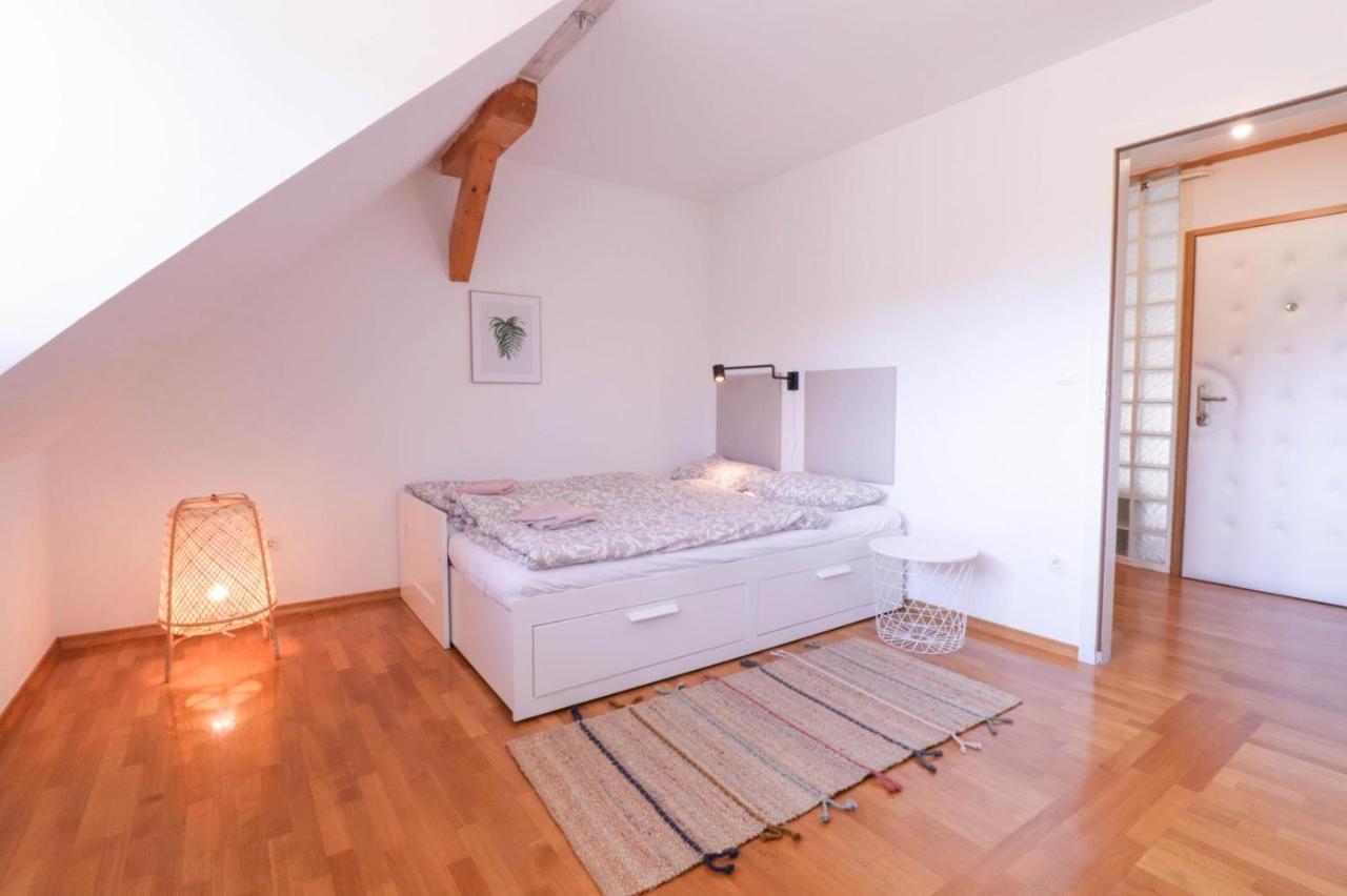 Apartment In The Heart Of Bled With Views Ngoại thất bức ảnh